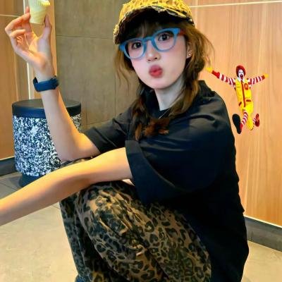 动作女主：水果应援团