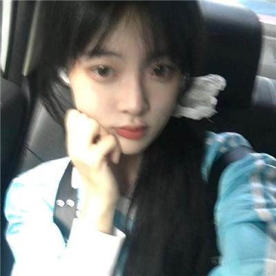 普通女高中生要做当地偶像